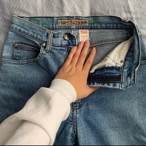 Levi’s “900 Series” Jeans